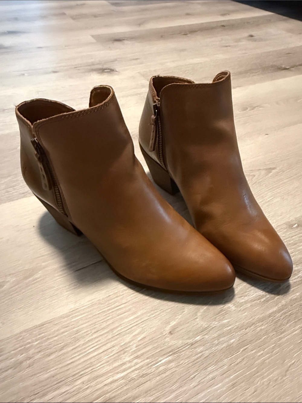 Frye Judith Leather Ankle Booties with Side Zips